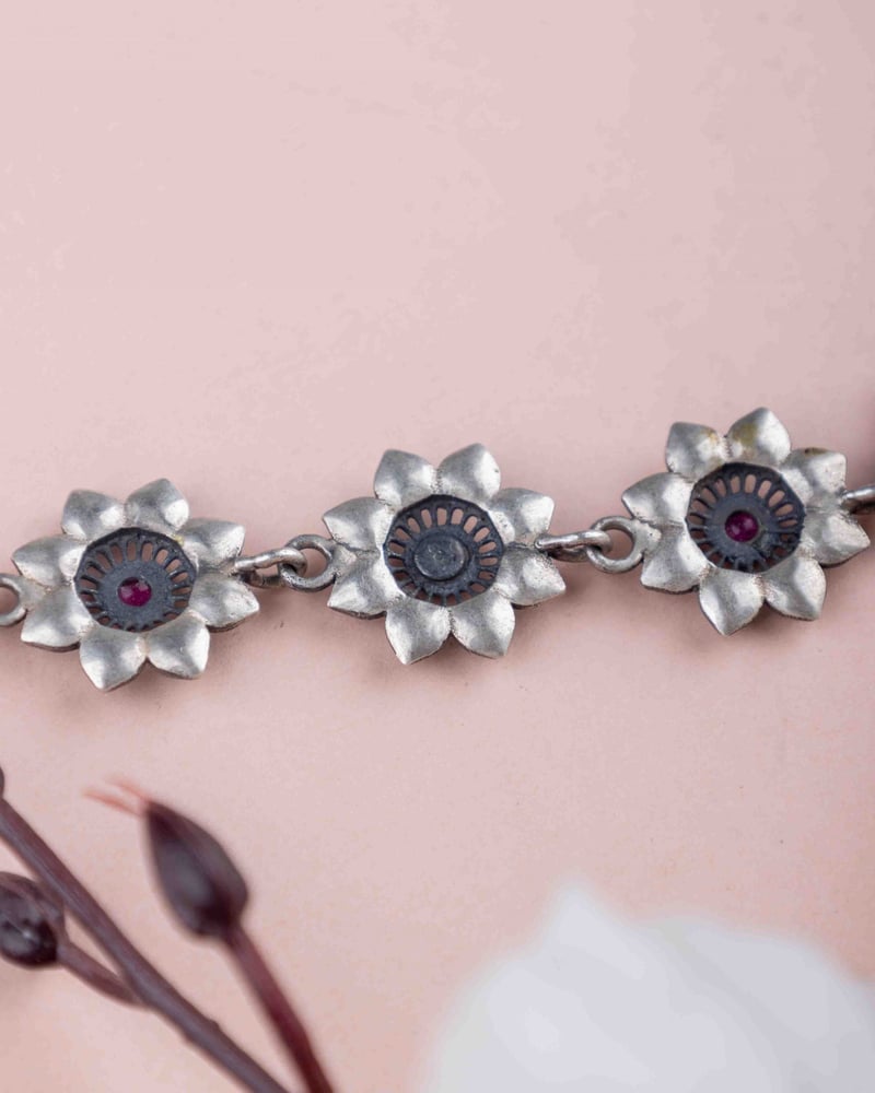 Adya Intricate Flower Versatile Necklace