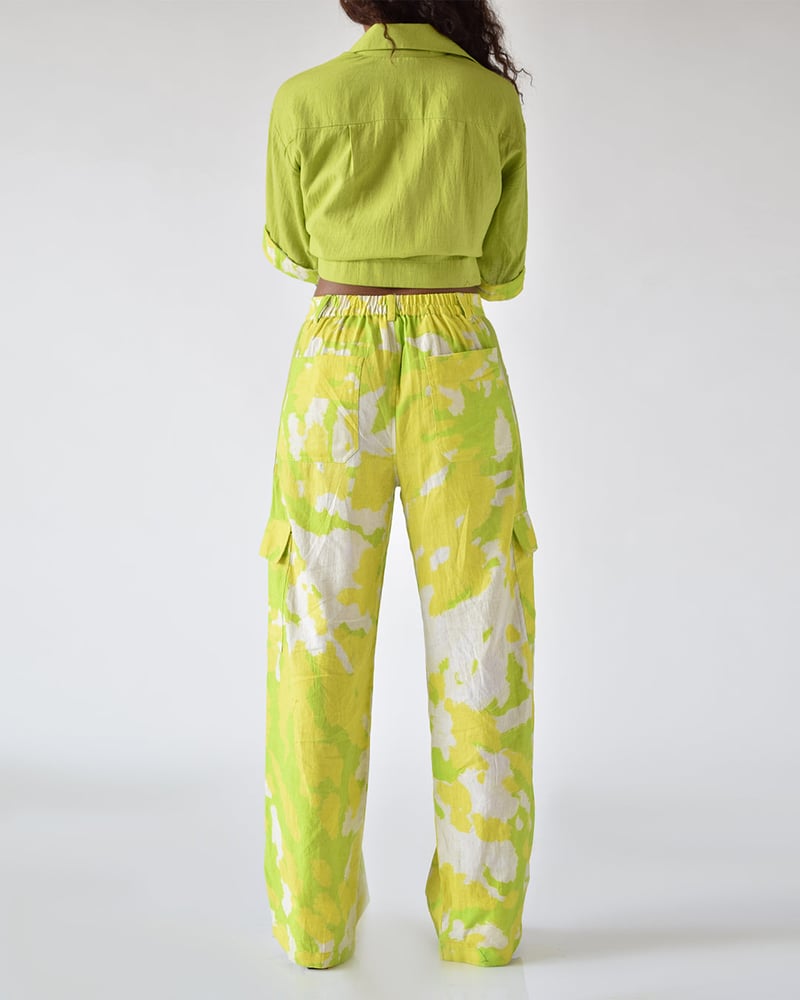 Green Abstract Print Wide-Leg Relaxed Fit Trousers