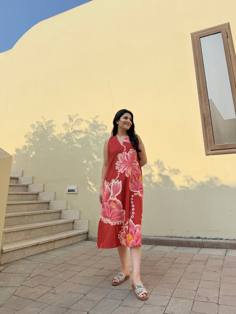Red/Pink Floral Printed Sleeveless Midi Dress