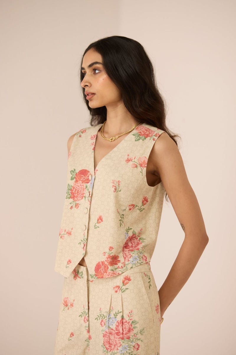 Garden Trellis Floral Cotton Linen Button-Front Vest