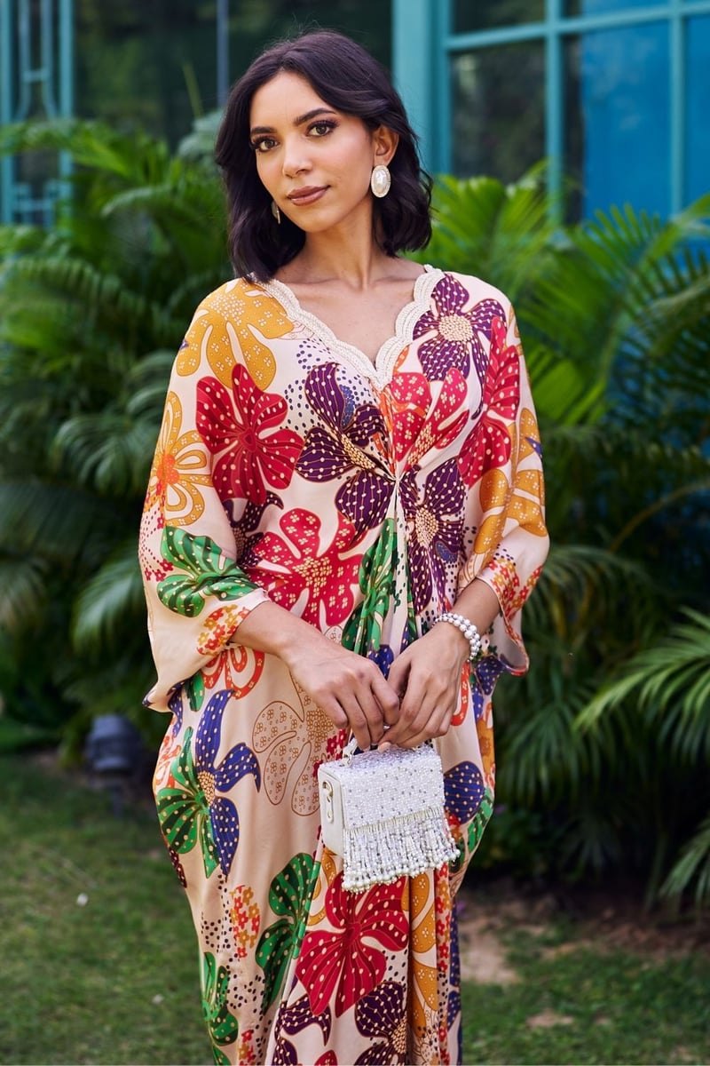 Kyra Kaftan