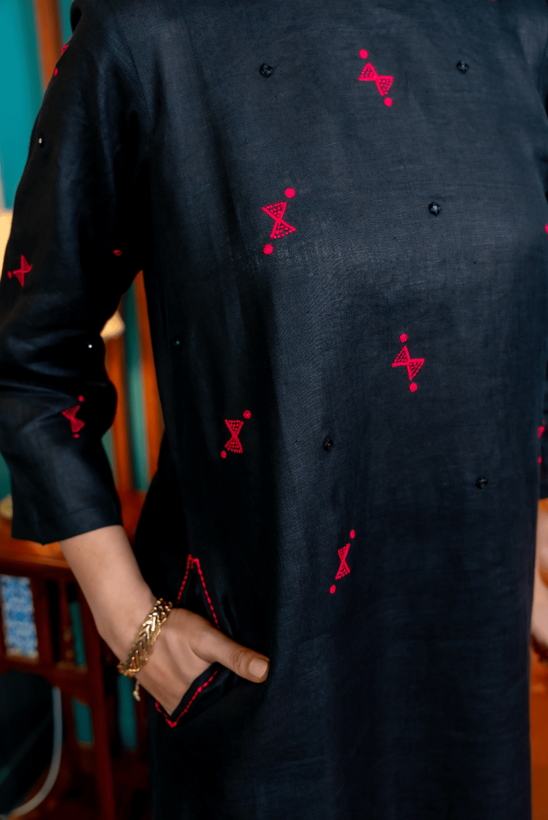 Black Linen Straight Kurta Set with Contrast Embroidery