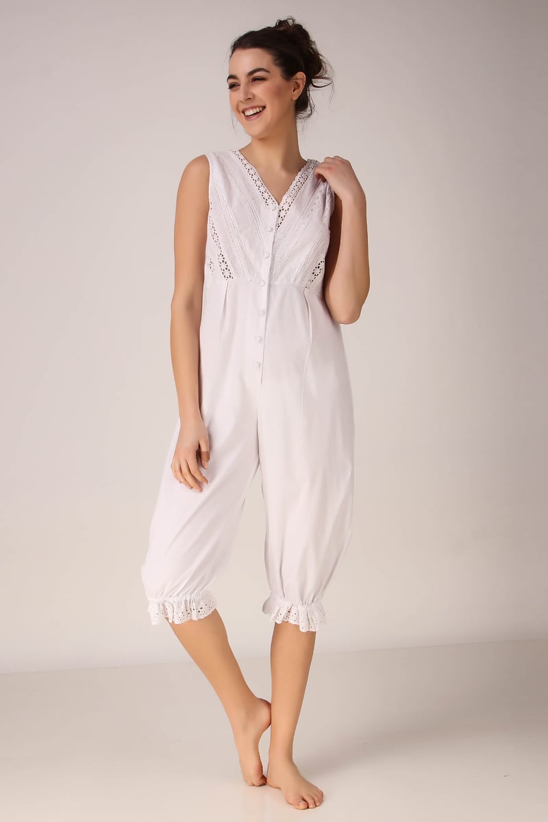 Enola, Romper