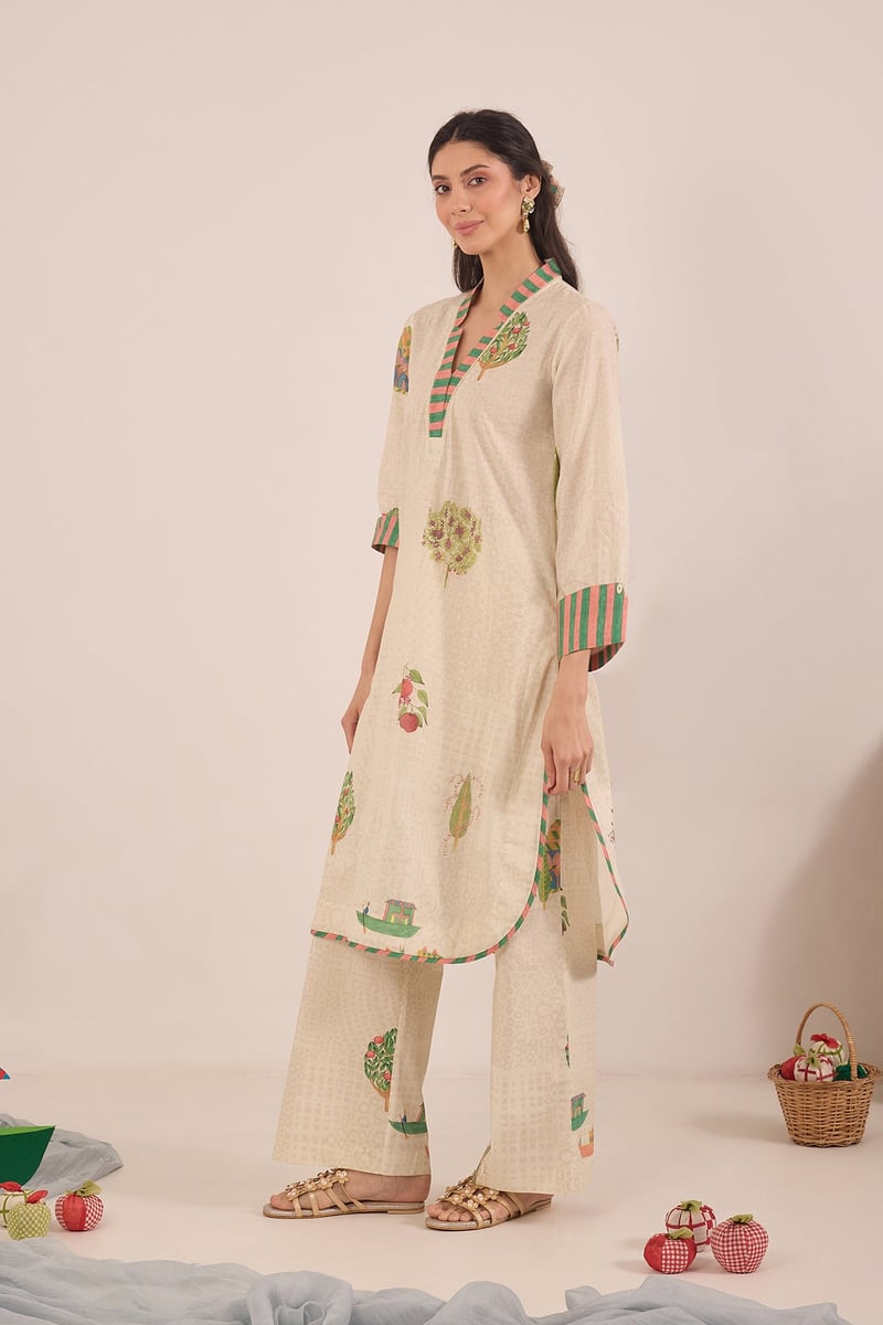 Cream Cotton Printed V-Neck Kurta and Pants Co-ord Set