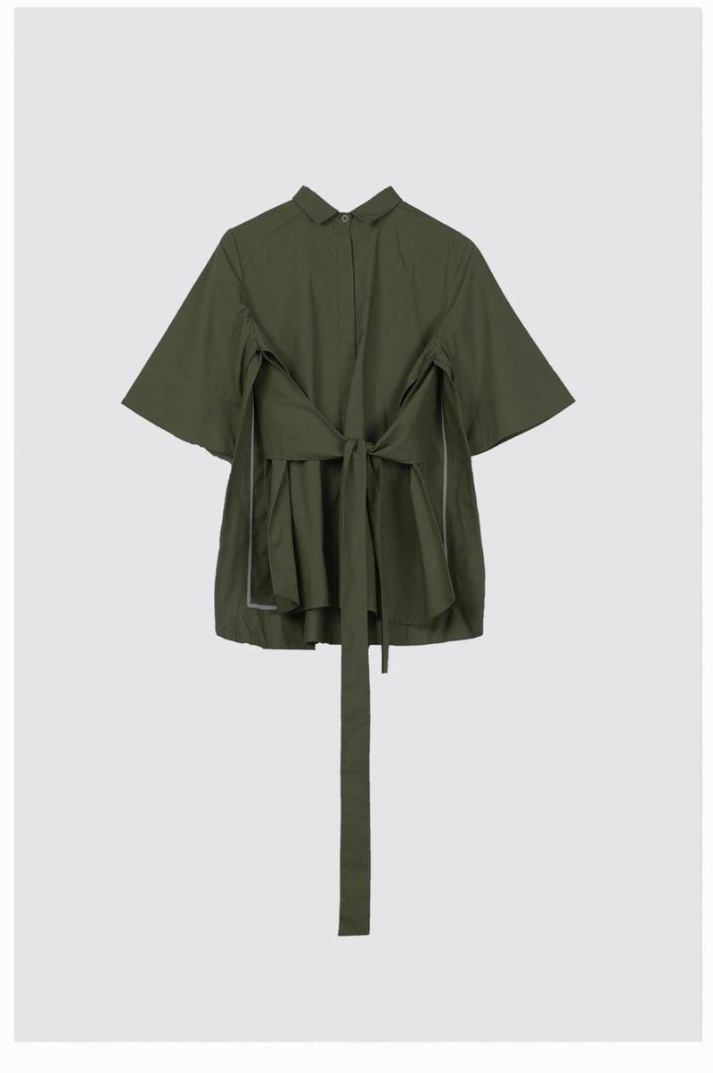 Green Belted Cape-Back Shirt — NOTEBOOK
