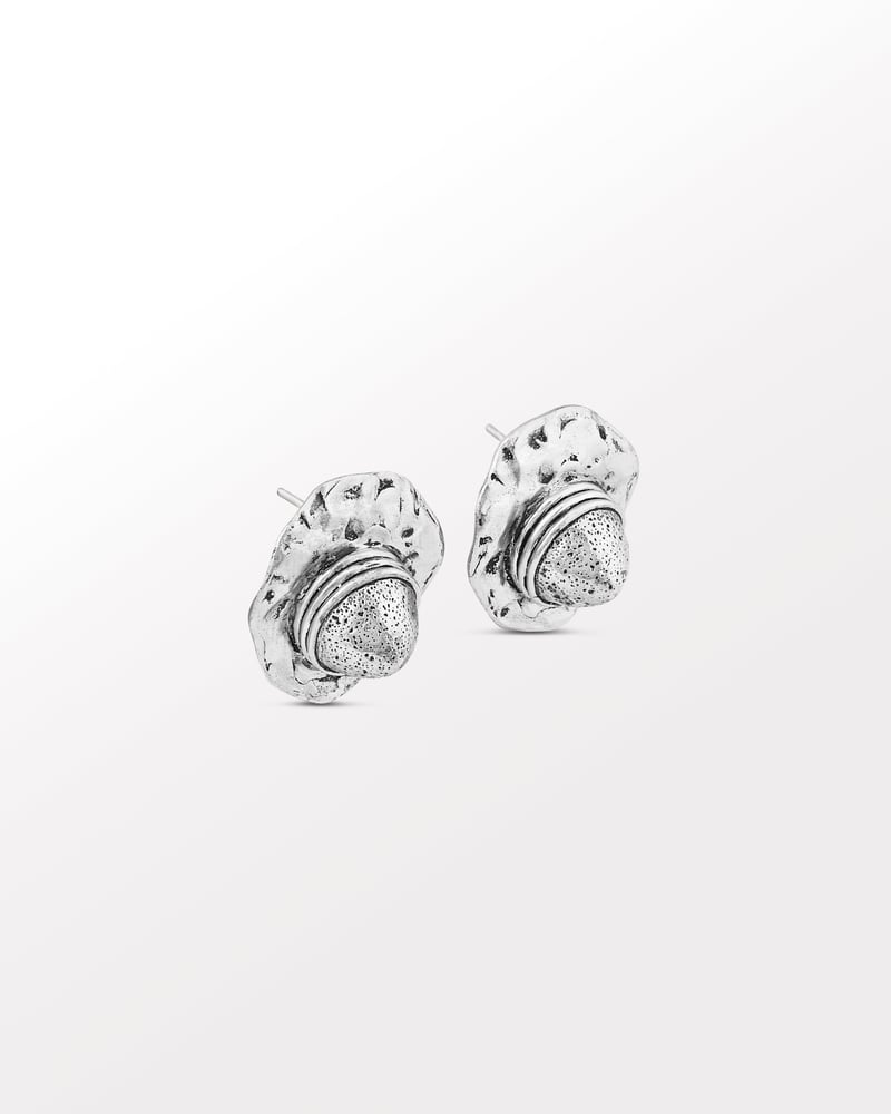 Seed Ear Studs (Classic)