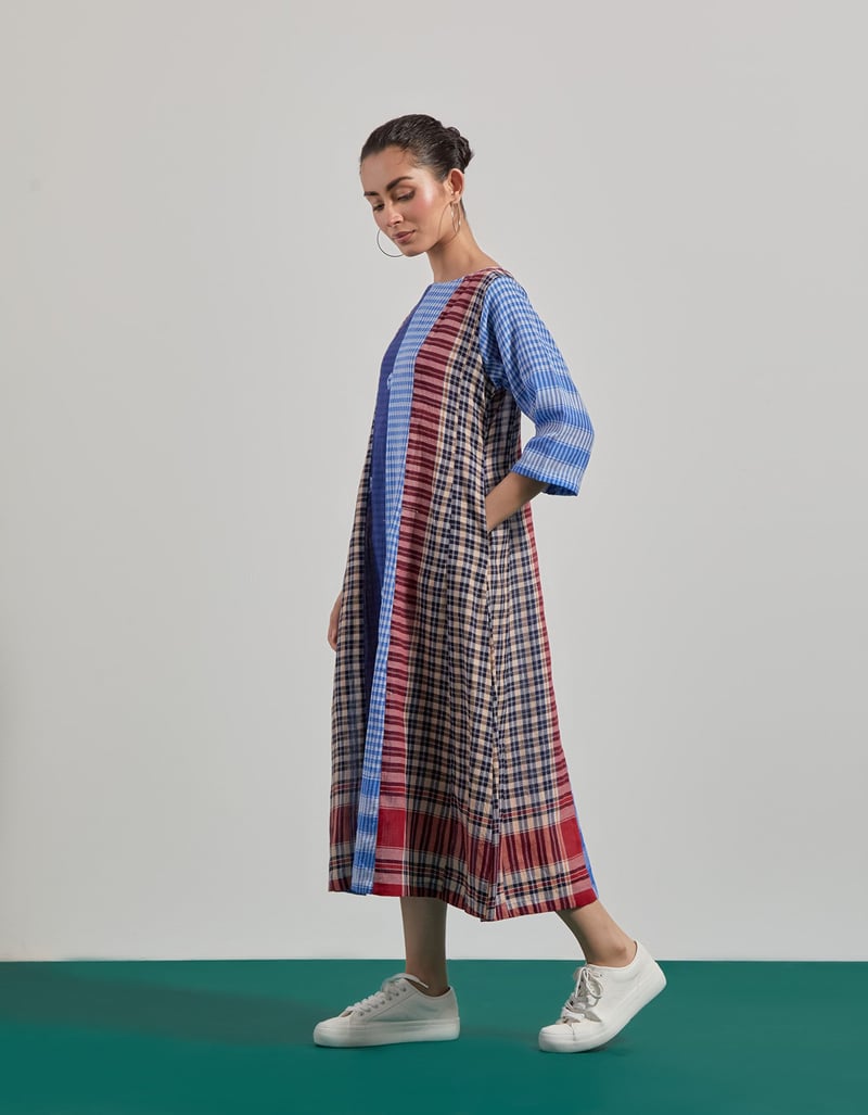 The Sarus Dress