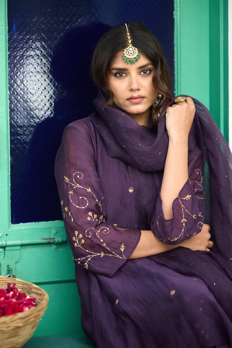 Baingain Silk Chanderi Embroidered Kurta Set