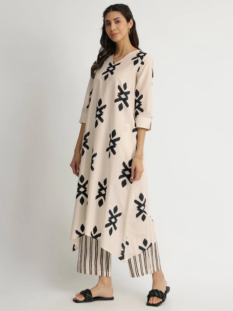 Cotton Ikat Geometric Print Kurta - Off-White