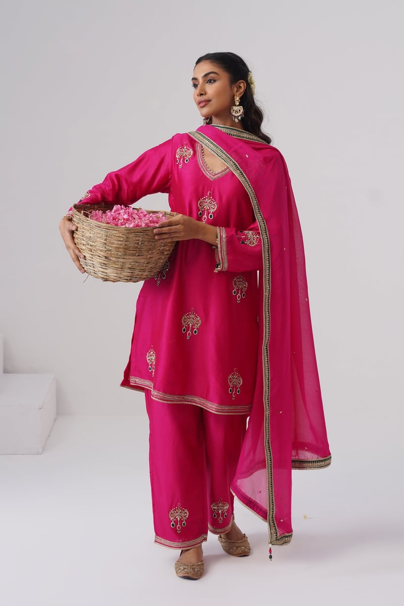 Inaara Dupatta Set