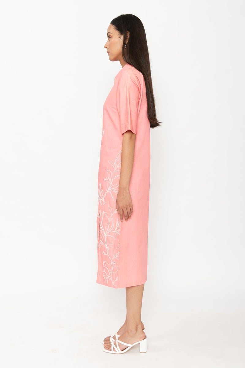 Pink Polo Collar Midi Dress with White Embroidery