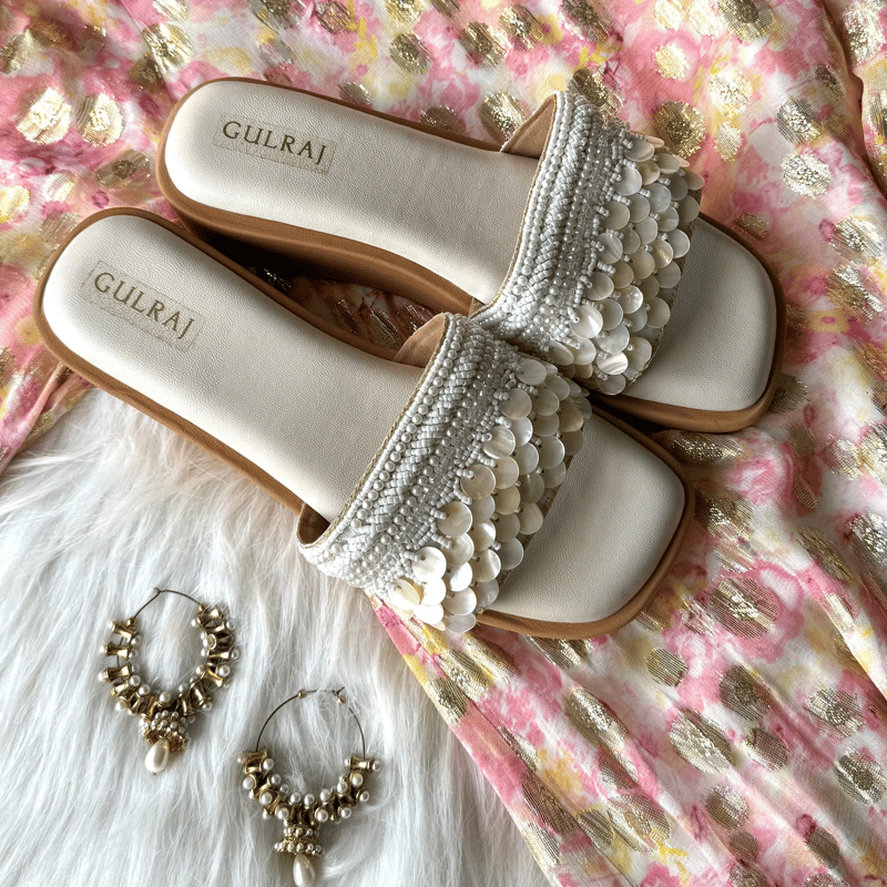 Mia Slides
