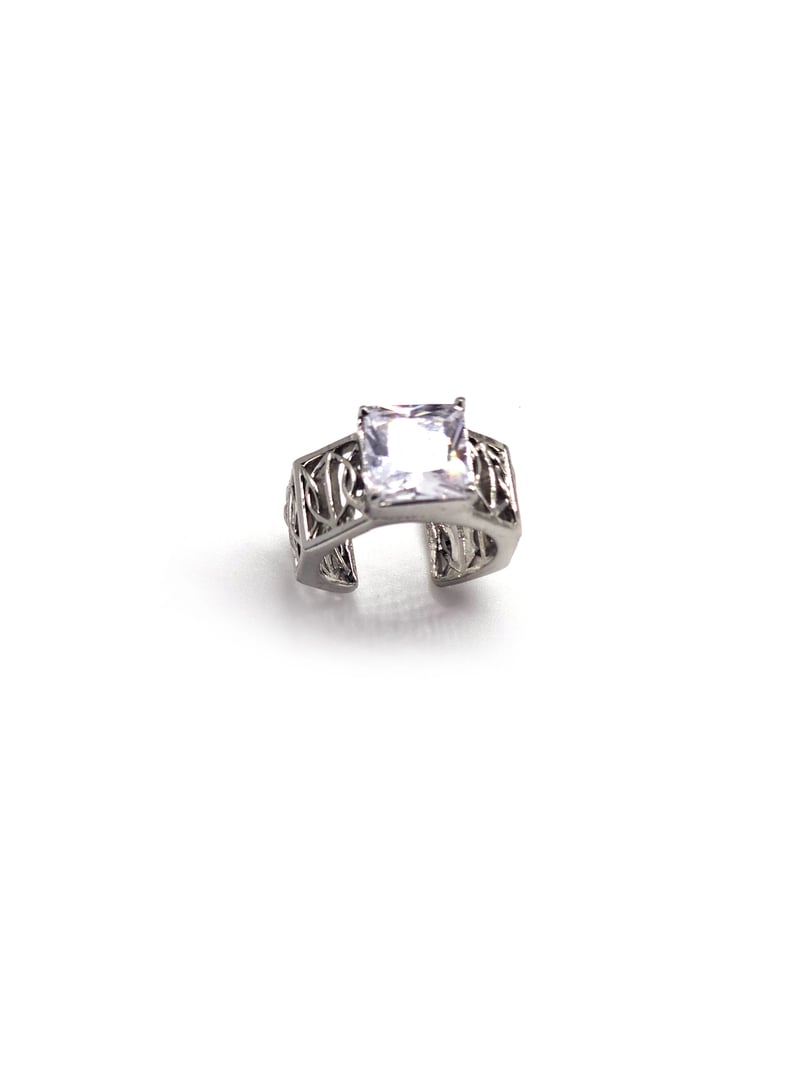 Ring Spaced