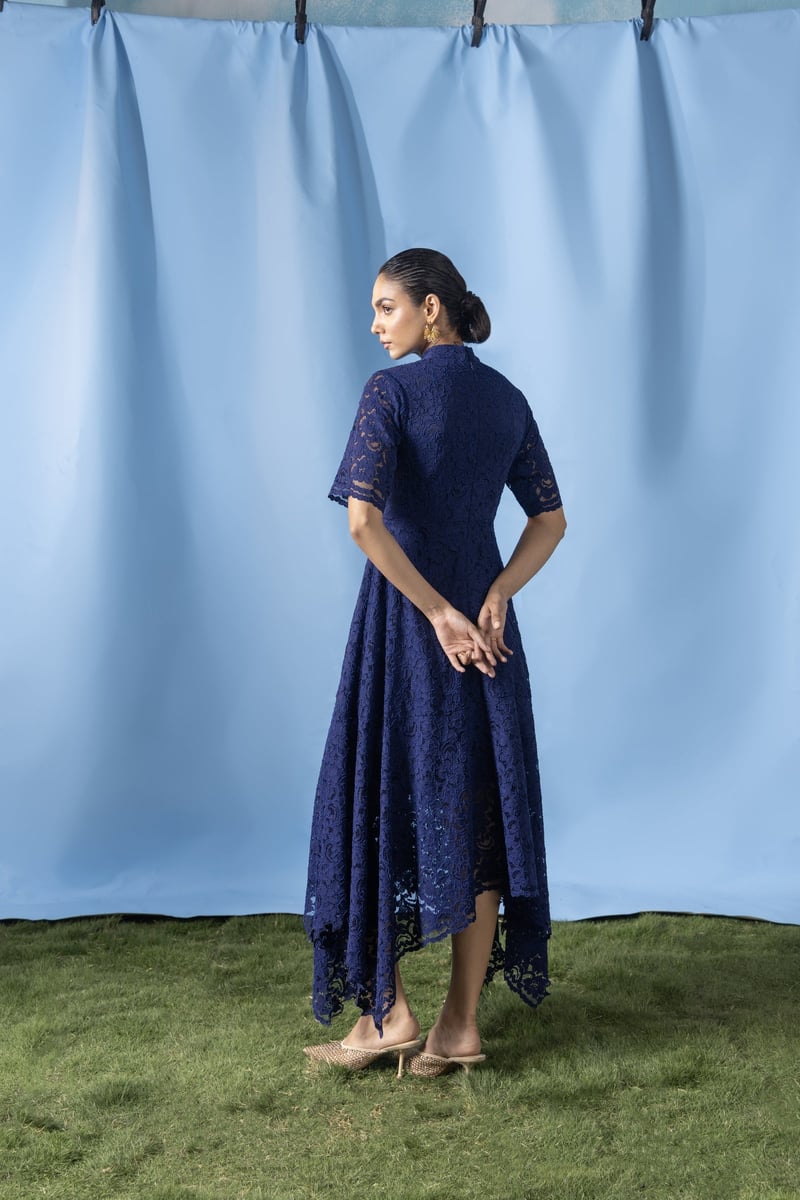 Blue Hour Midi