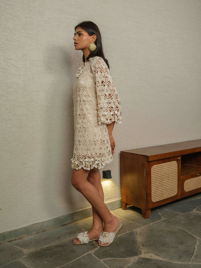 SHELLUNA- Dress