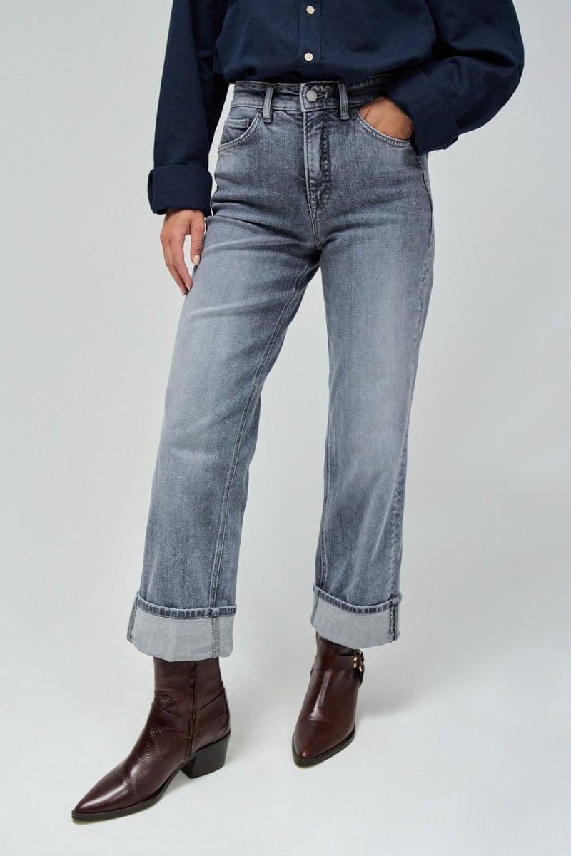 Light Grey High-Rise Straight-Leg Jeans with Cuffed Hem