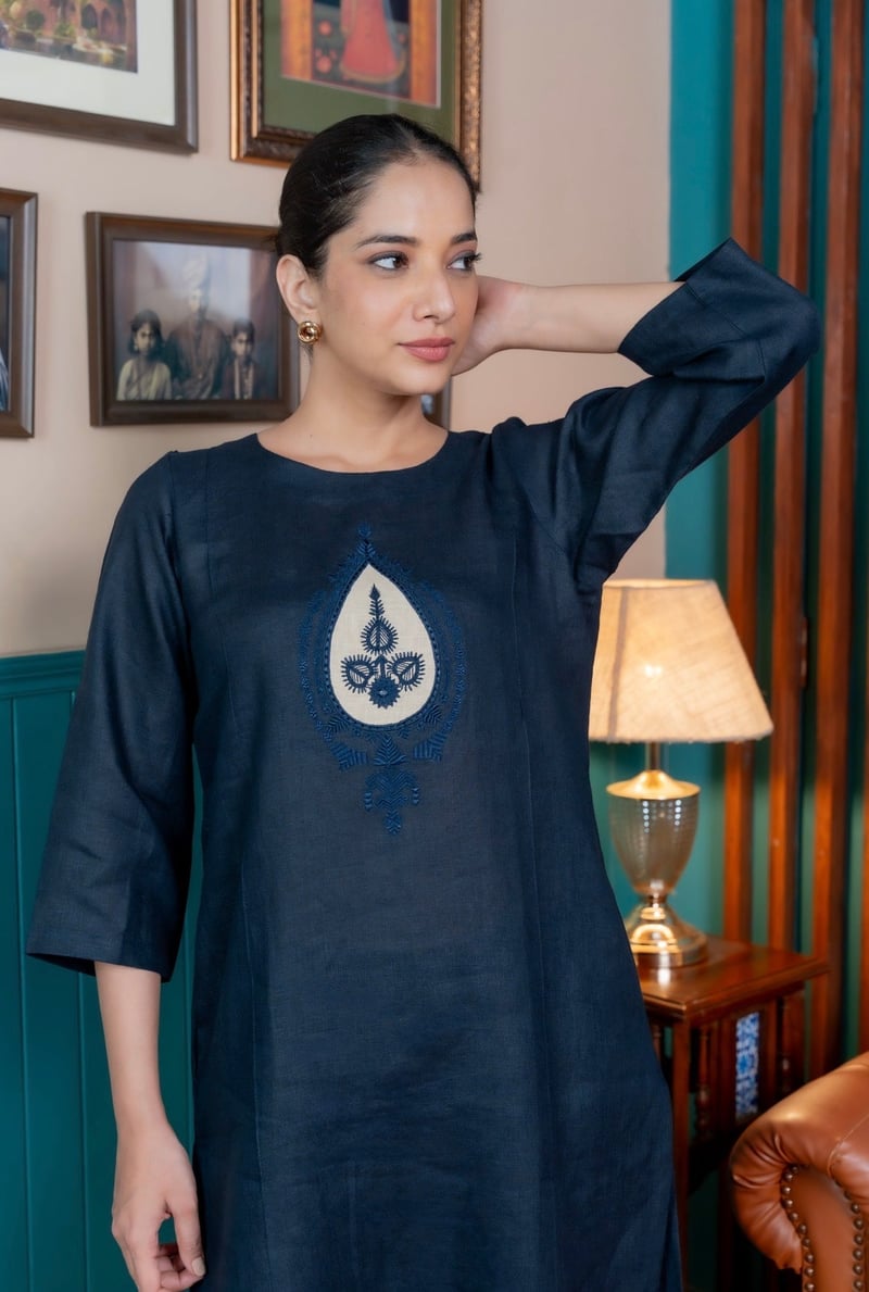 Midnight Blue Linen Straight Kurta Set with Applique Motif