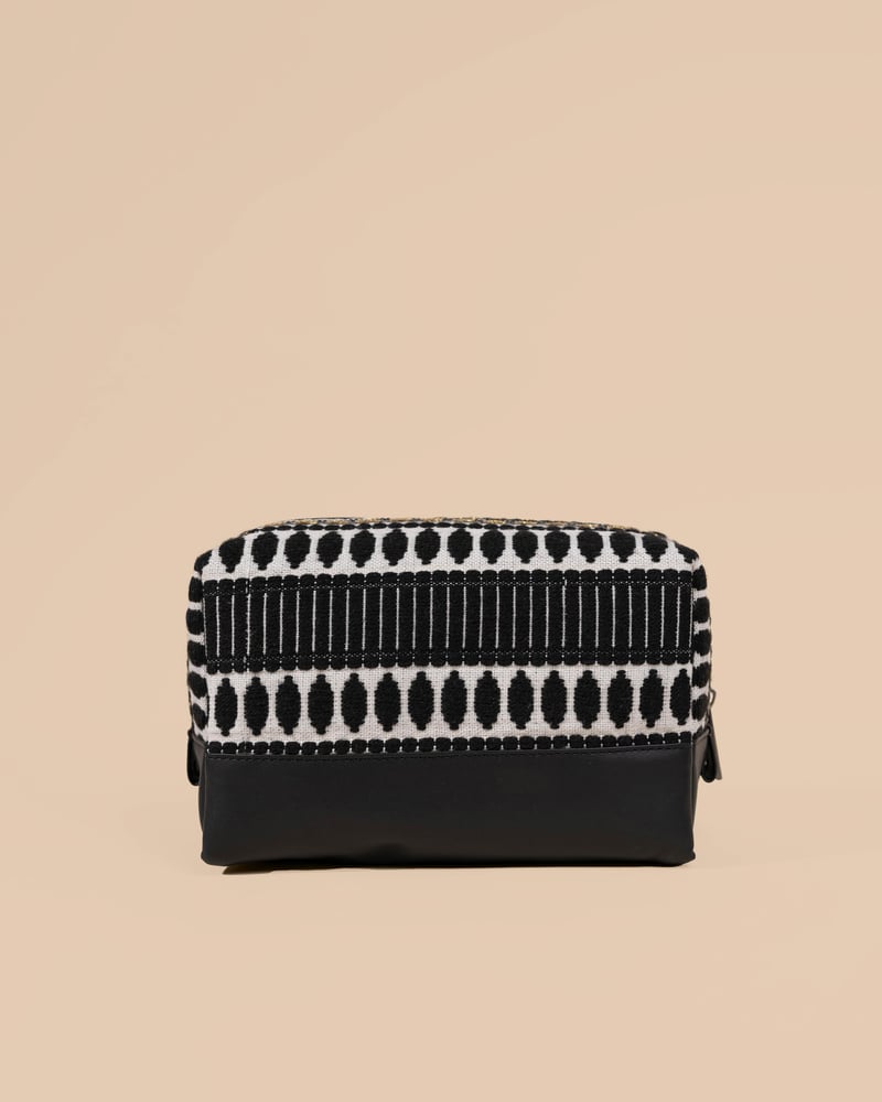 New Make Up Kit Big - Black With Shells
