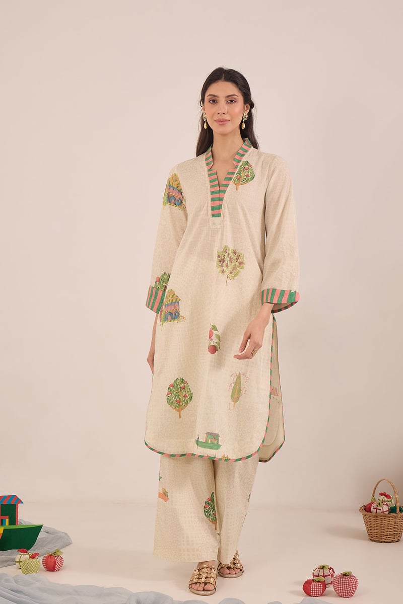 Cream Cotton Printed V-Neck Kurta and Pants Co-ord Set
