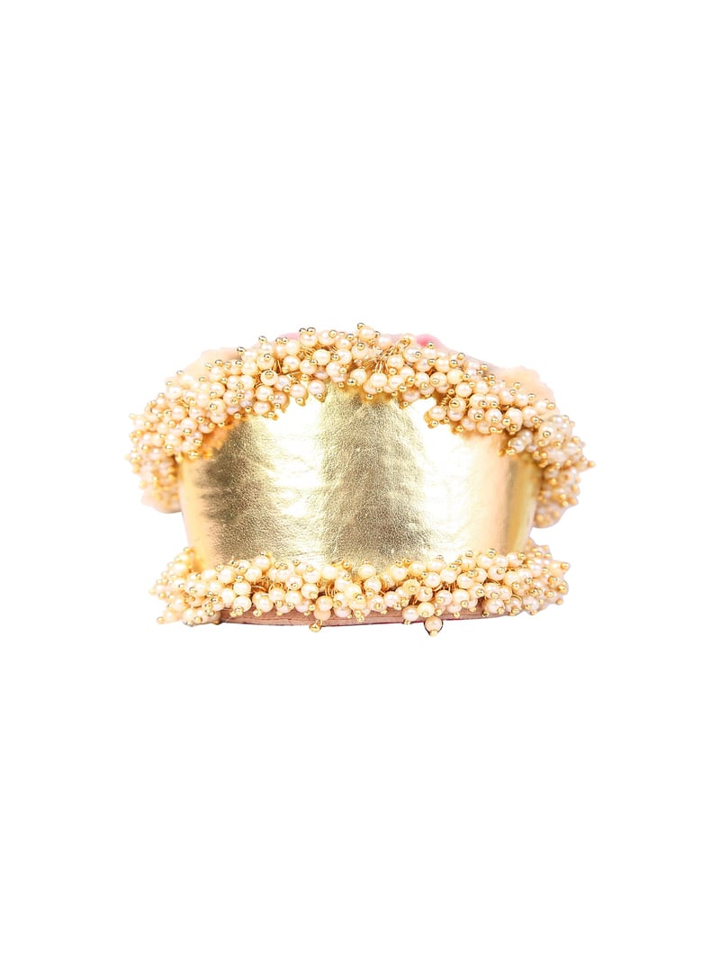 Golden Crown Jutti