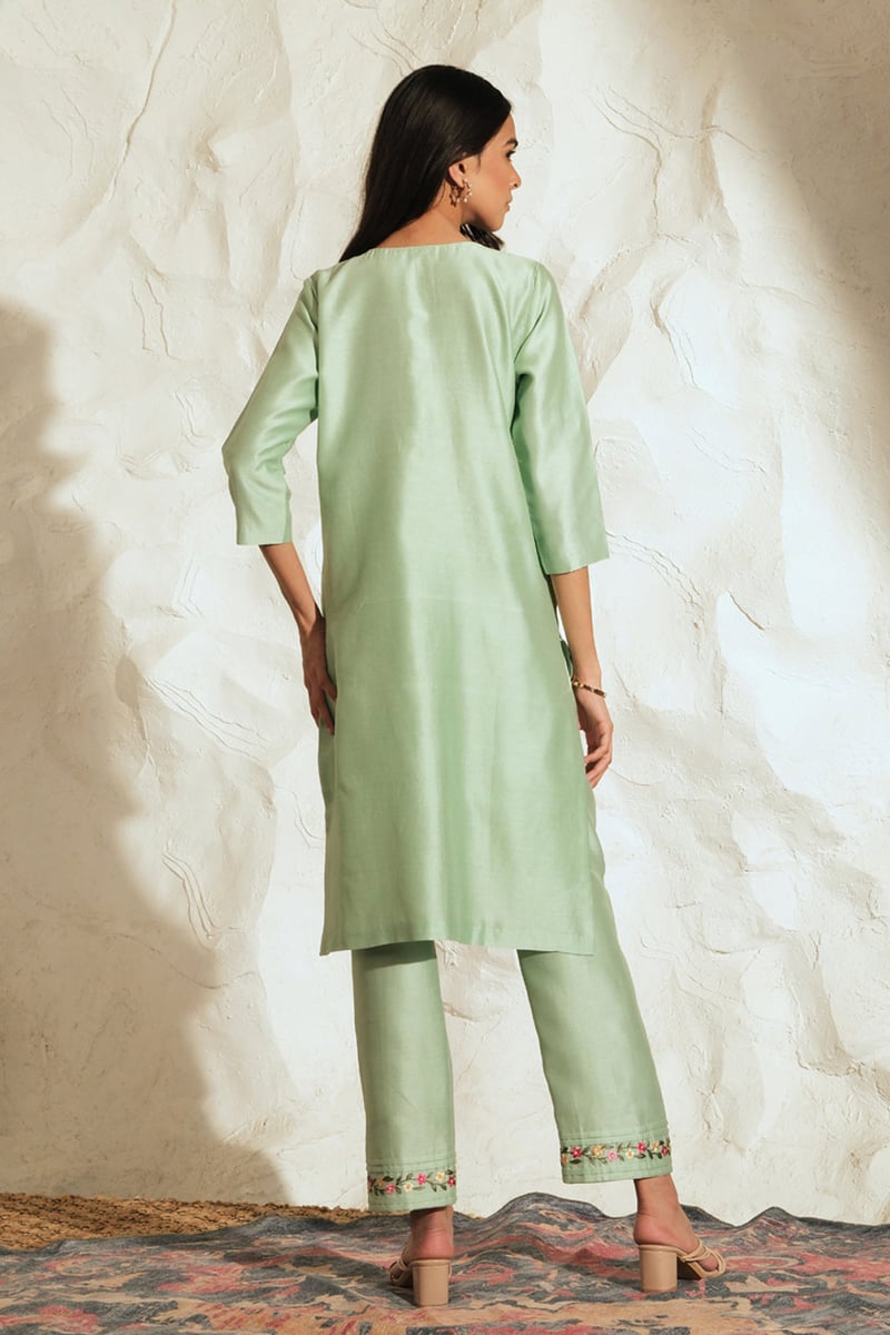 Pastel Green Chanderi Embroidered Straight Kurta Set