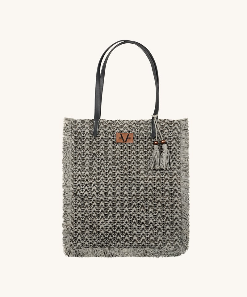 Slate Shadow Shopper — Avake