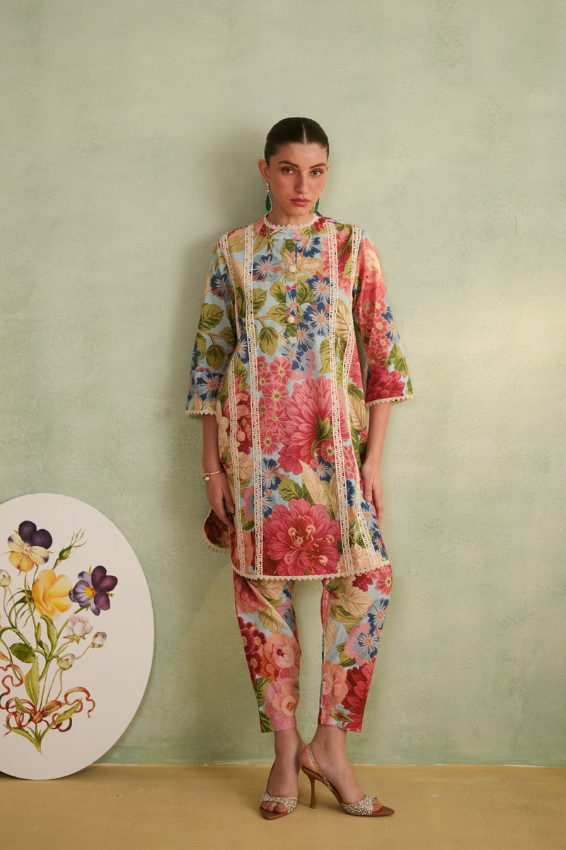 Multicolor Floral Cotton Lawn Suit Set With Lace Trim