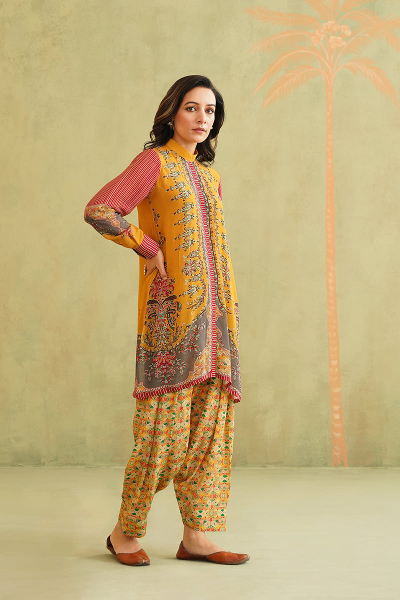Yellow Printed Bemberg Crepe Kurta Co-ord Set
