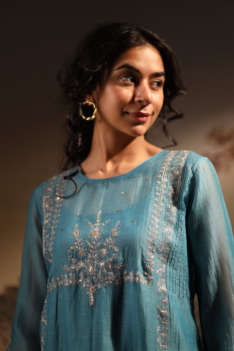 Turquoise Embroidered Chanderi Kurta Set with Slip