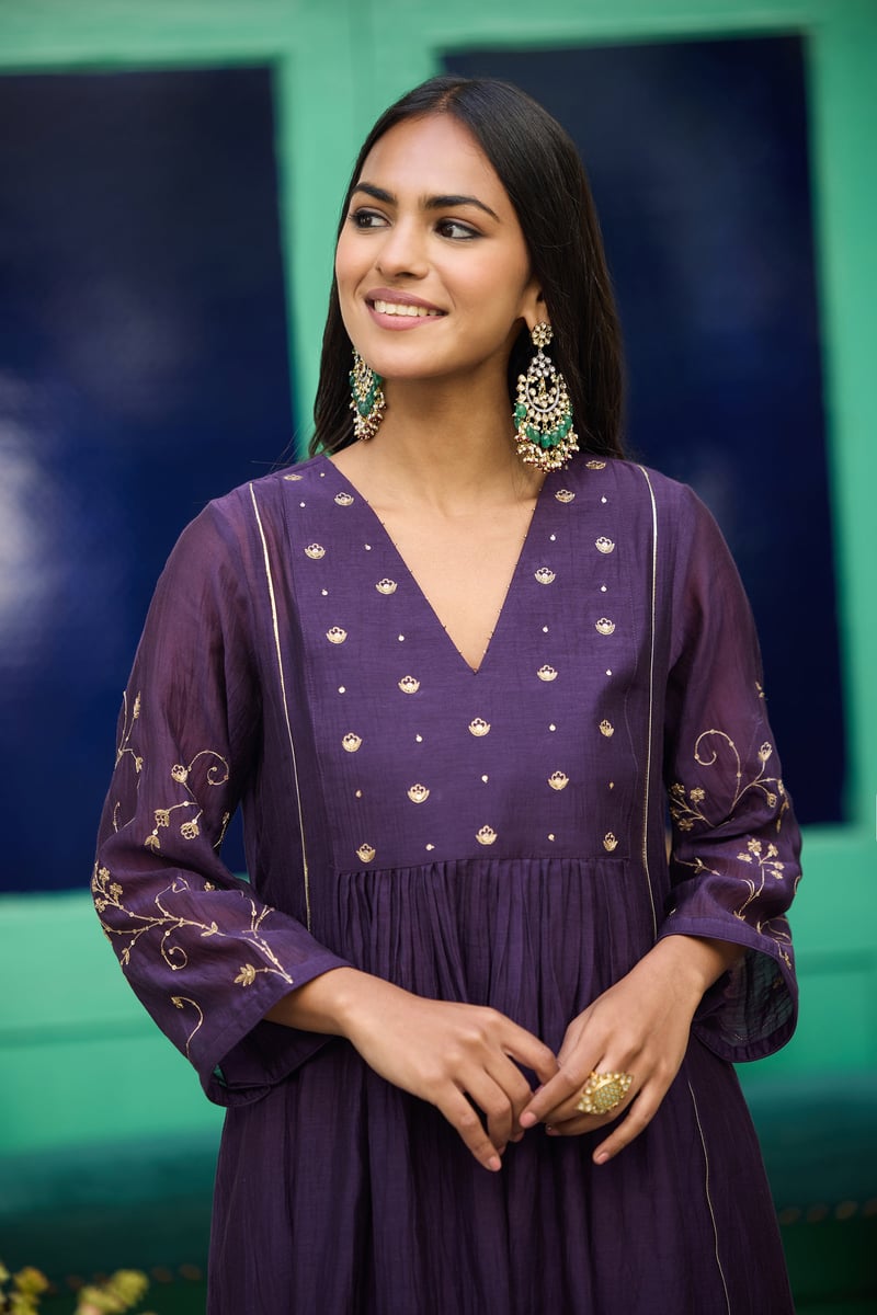 Baingain Silk Chanderi Embroidered Kurta Set