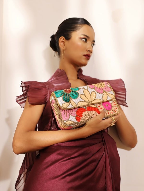 Daisy Baguette Bag with Handle