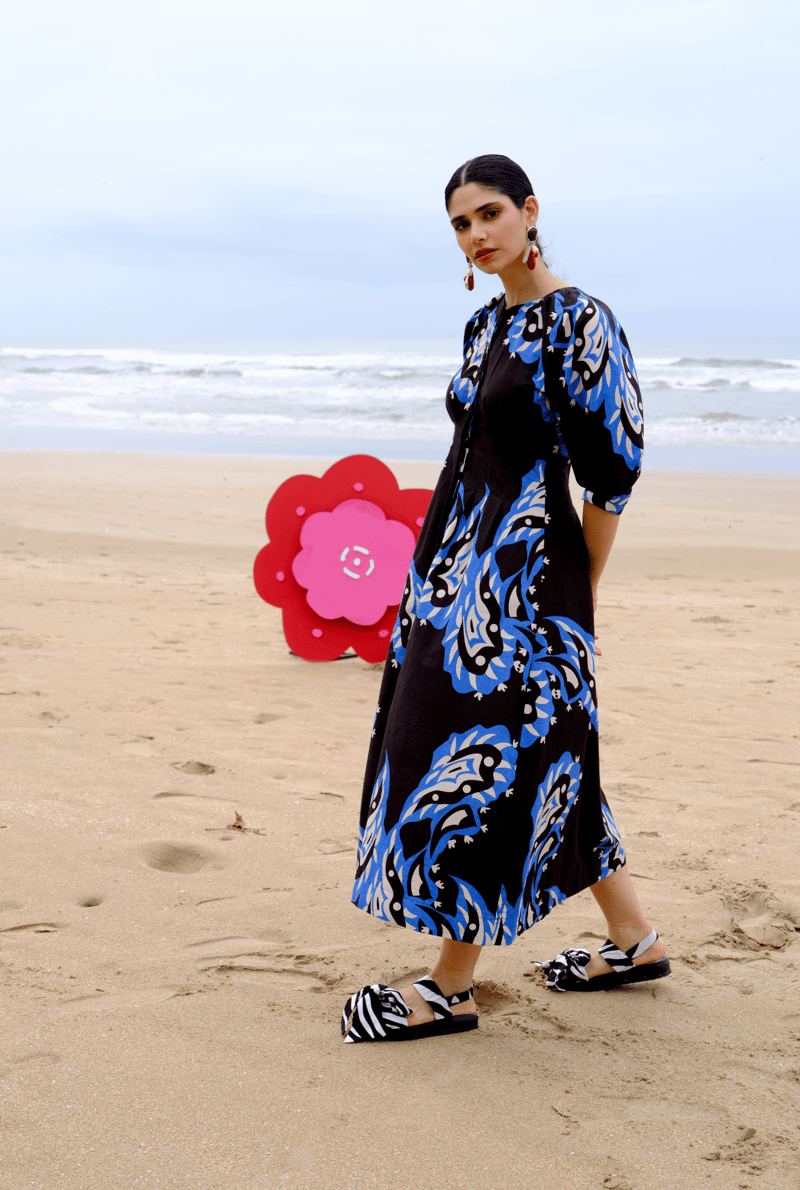 Black and Blue Abstract Print Fit and Flare Midi Dress
