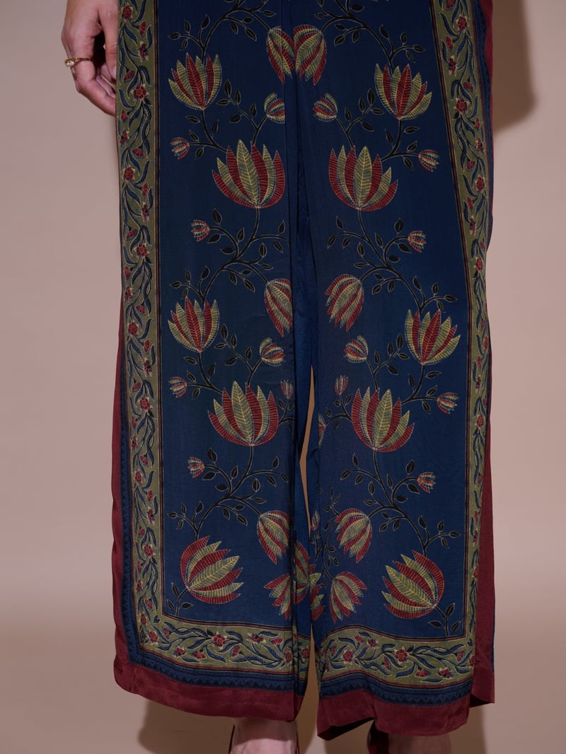 Blue Floral Placement Print Wide-Leg Trousers