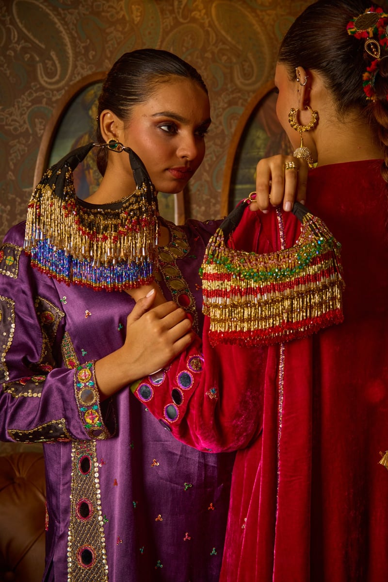 Faiza Boat Bag-Gold Red