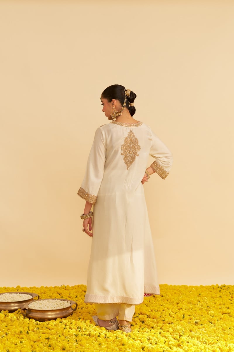 Daisy Ivory Upada Silk Embroidered Kaftan Kurta Set