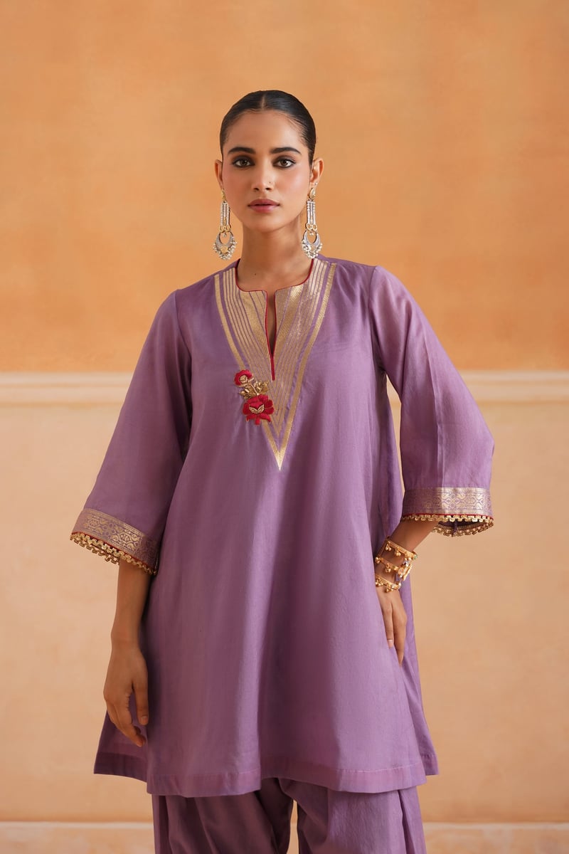 Lavender Chanderi Embroidered 3-Piece Kurta Set