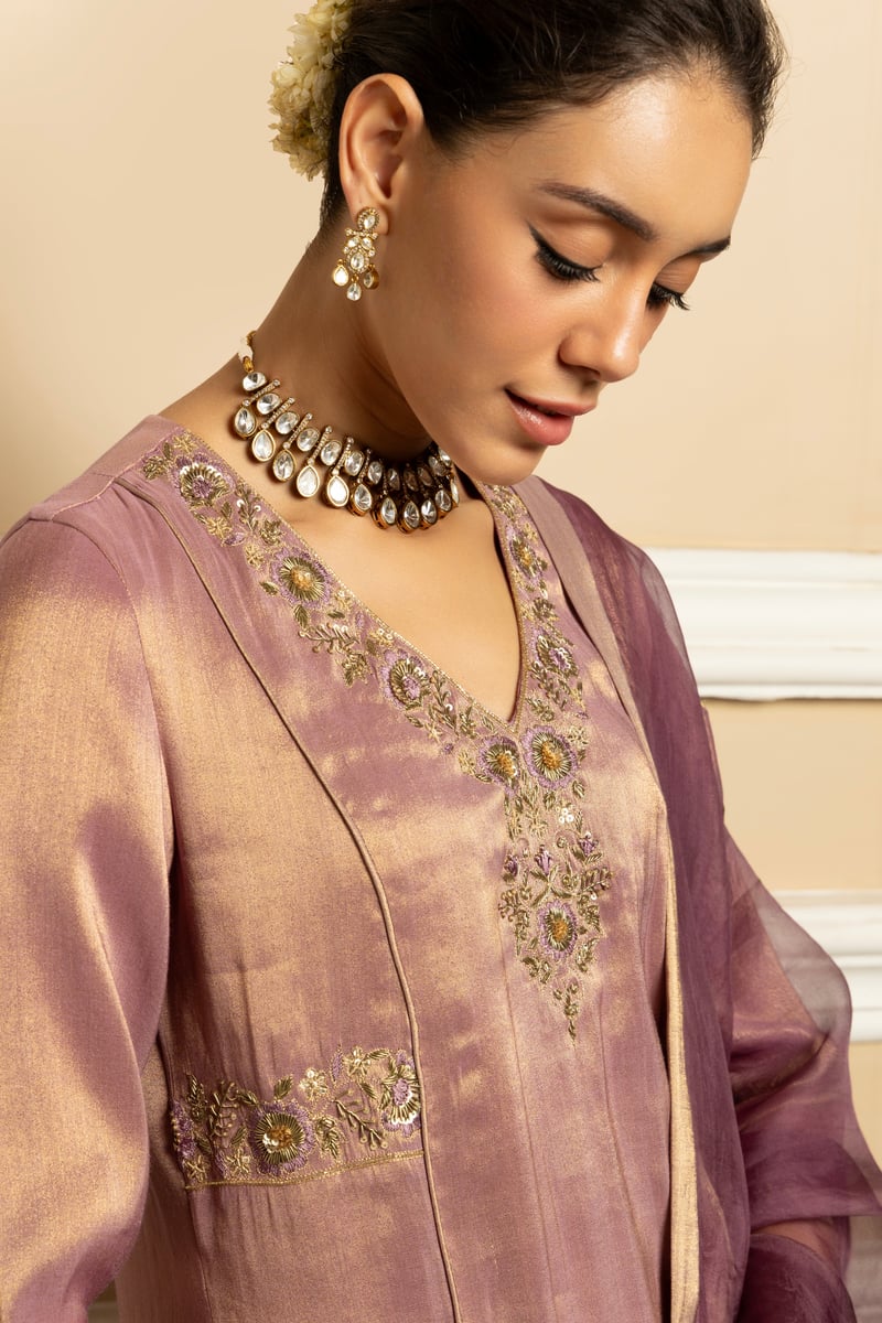 Suhani Tissue Handcrafted Kurta Set