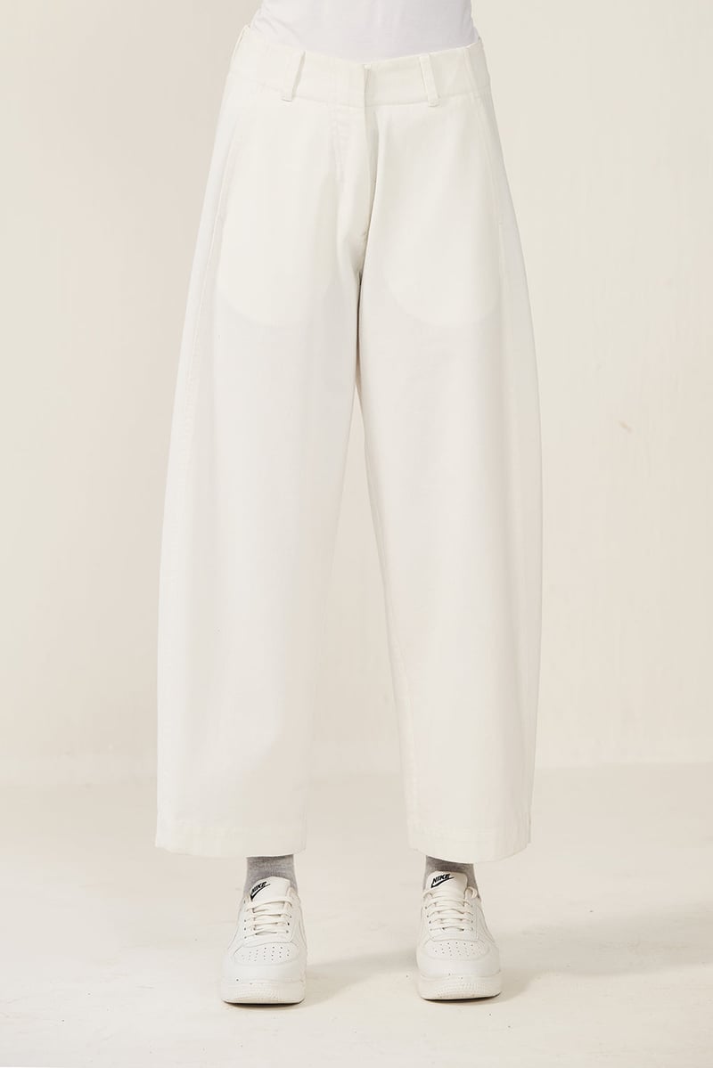 White High-Rise Wide-Leg Cotton Twill Trousers — Muvazo