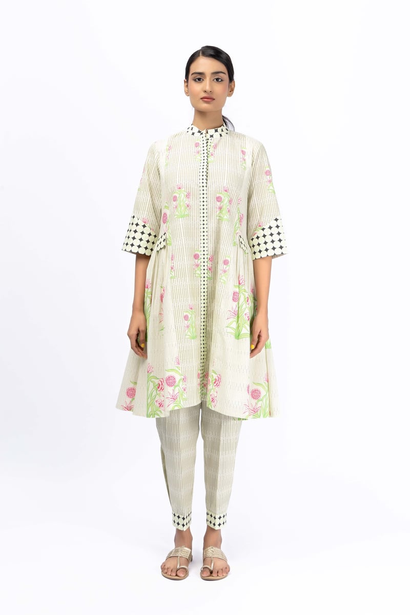 Roses Booti Flare Shirt + Pleat Pant Set — Jungle Marigold