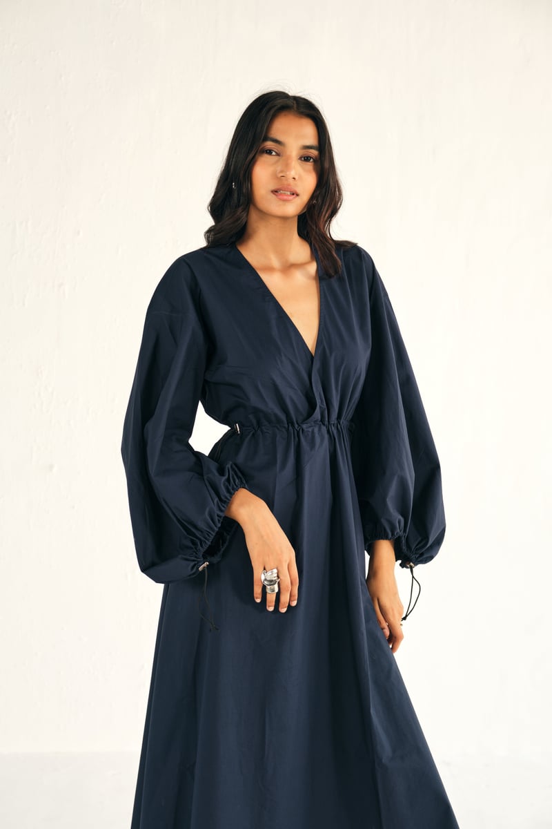 Navy Poplin Midi Dress with Cinched Waist and Balloon Sleeves