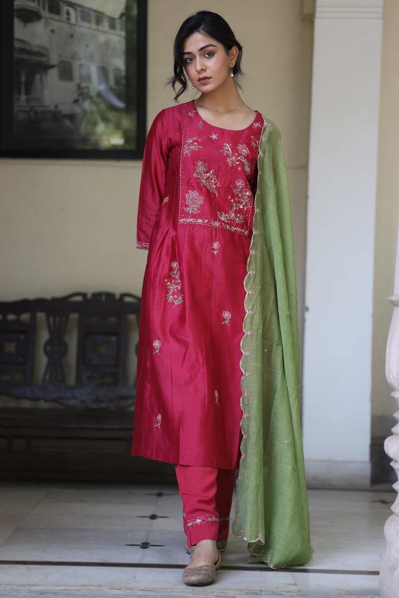 Magenta Pink Chanderi Embroidered Kurta Set