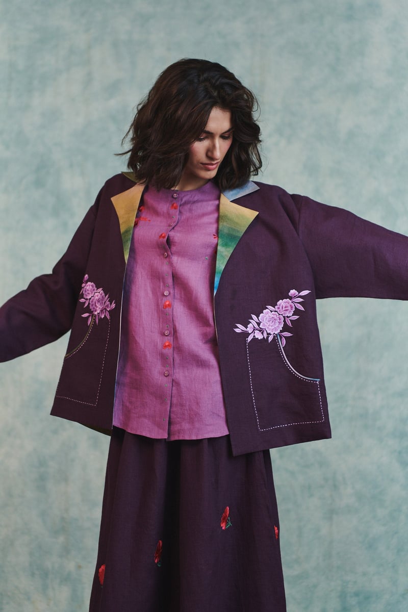 Berry Linen Embroidered Round Hem Shirt