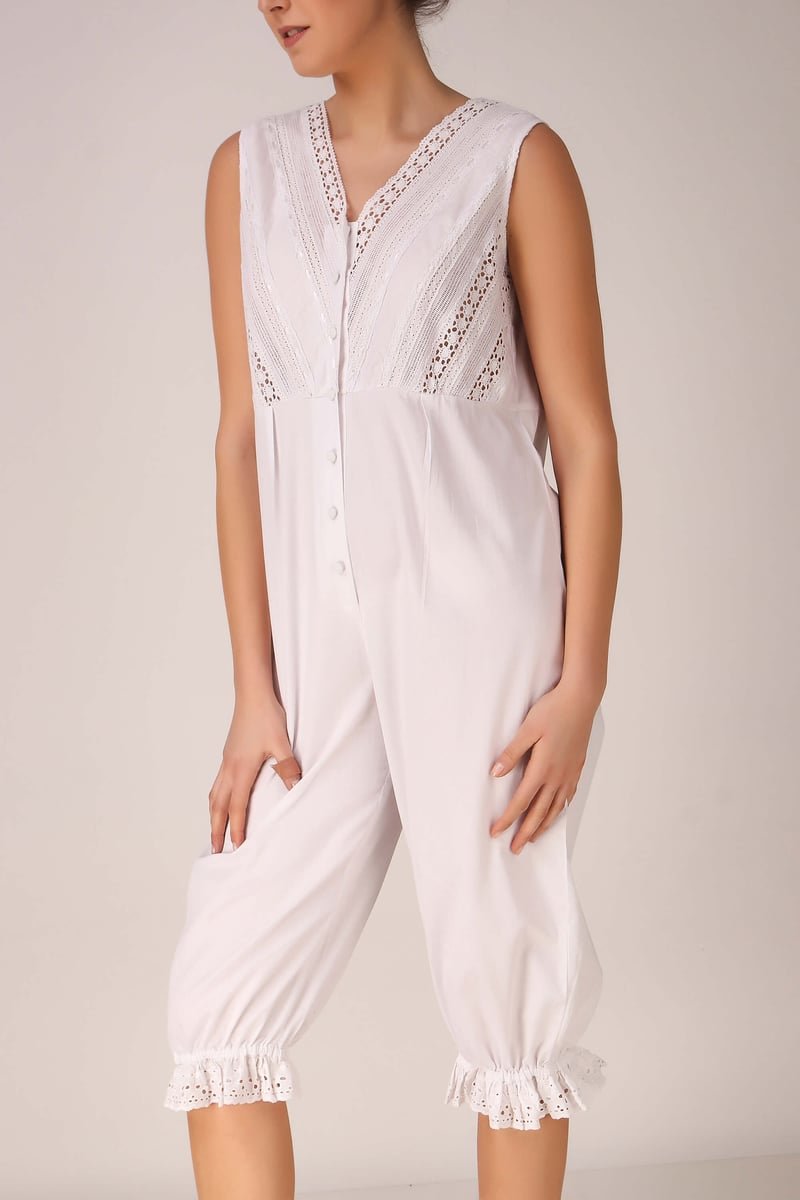 Enola, Romper