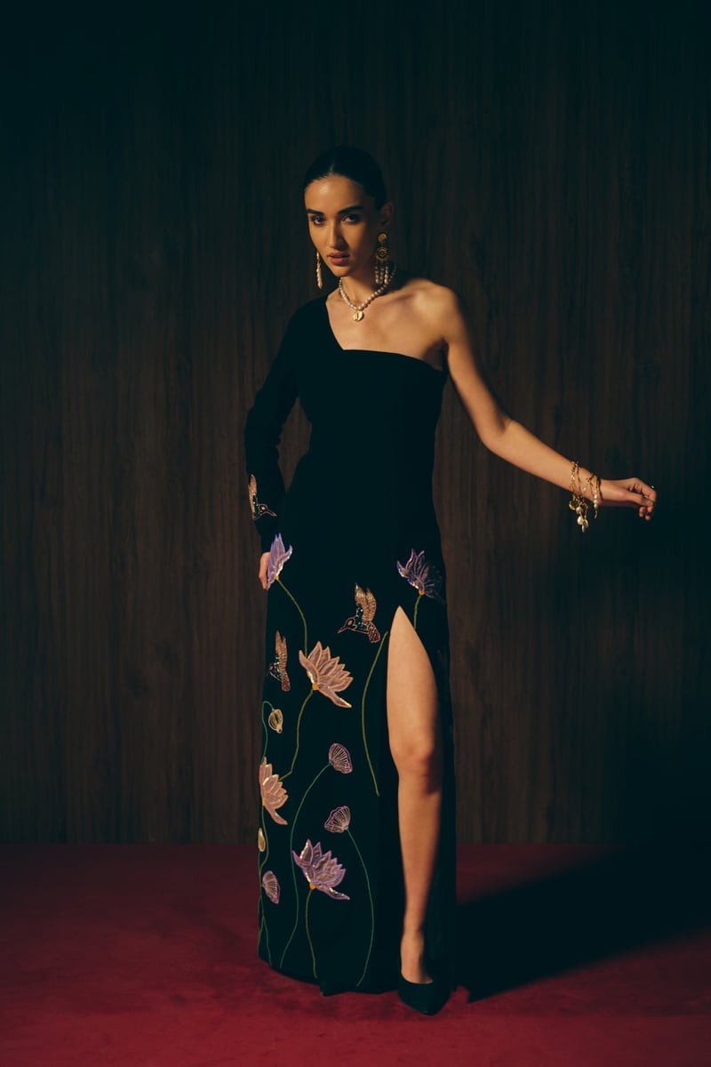 Black One-Shoulder Crepe Maxi Gown with Slit — Love Kiki