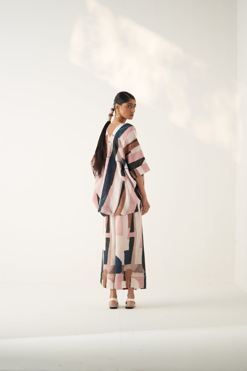 Multicolor Abstract Print V-Neck Kimono Top