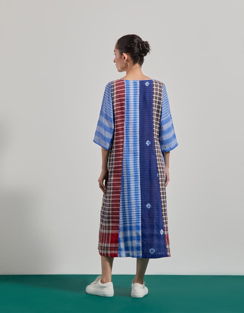 The Sarus Dress