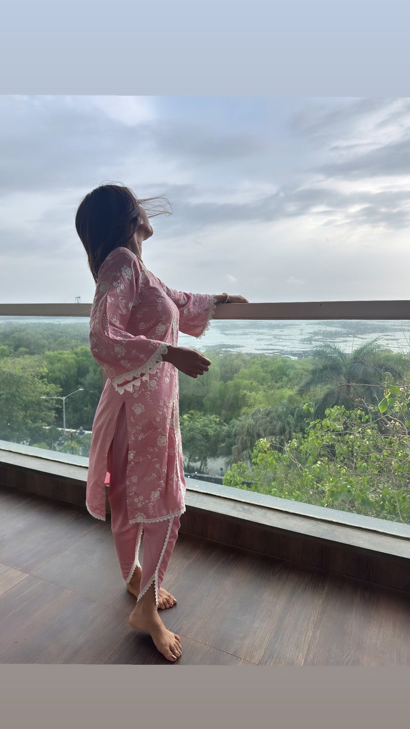 Pink Cotton Embroidered Kurta Set with Lace Trim