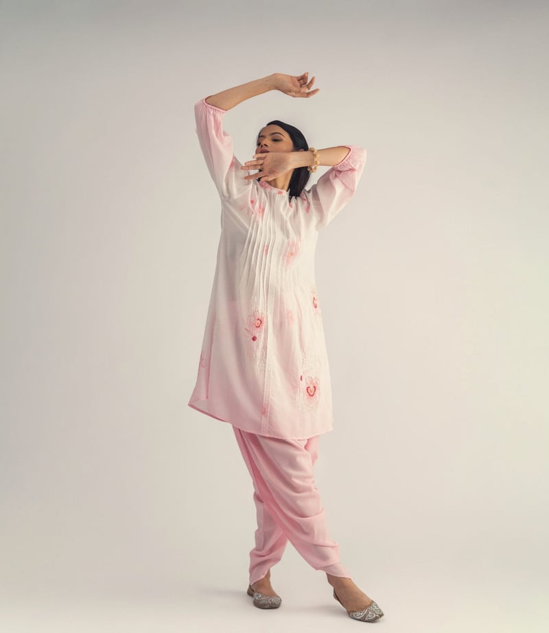Floral Pintucks Kurta — Kyra