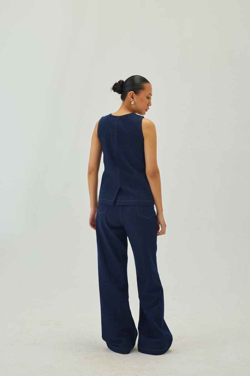 Blue Denim Round Neck Button-Front Waistcoat