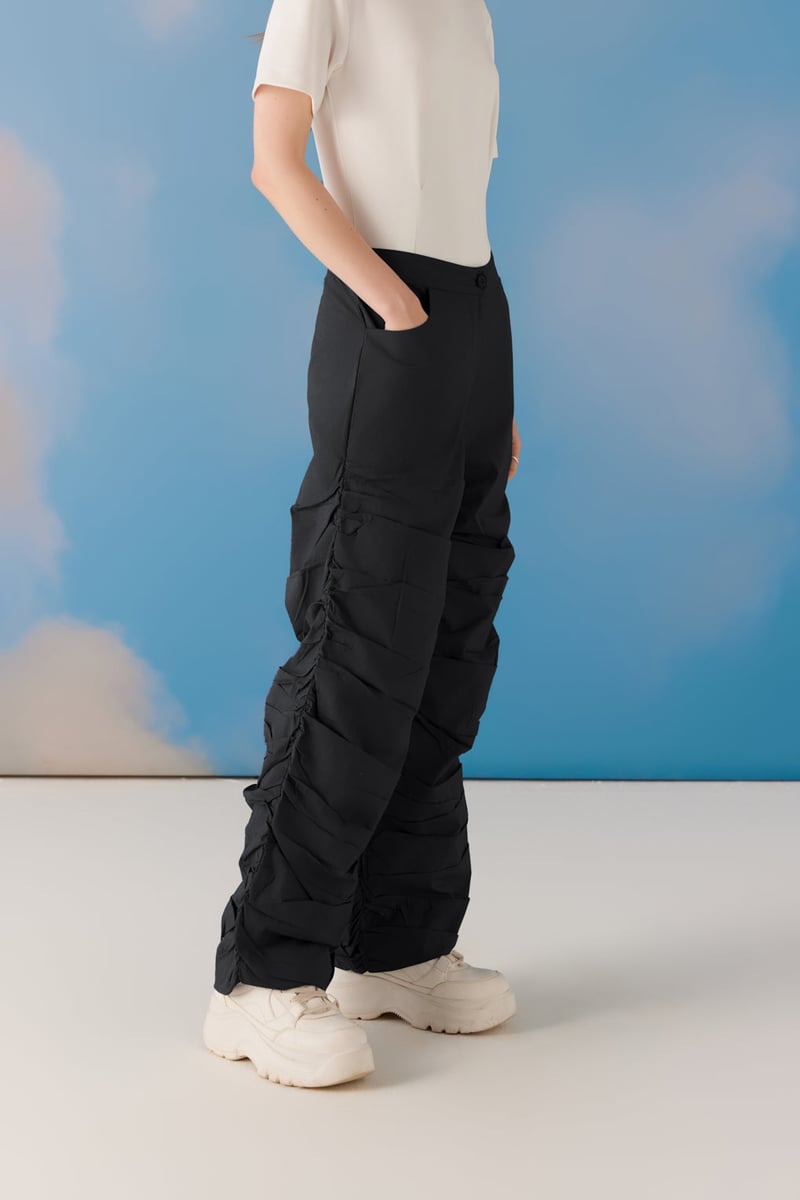 Quirky Ruched Pants